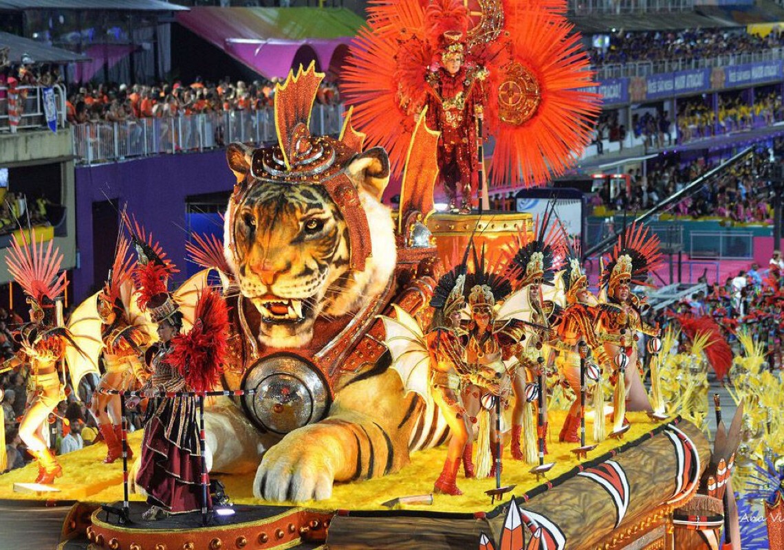 Livros inspiram enredos de escolas de samba do Rio no carnaval de 2024