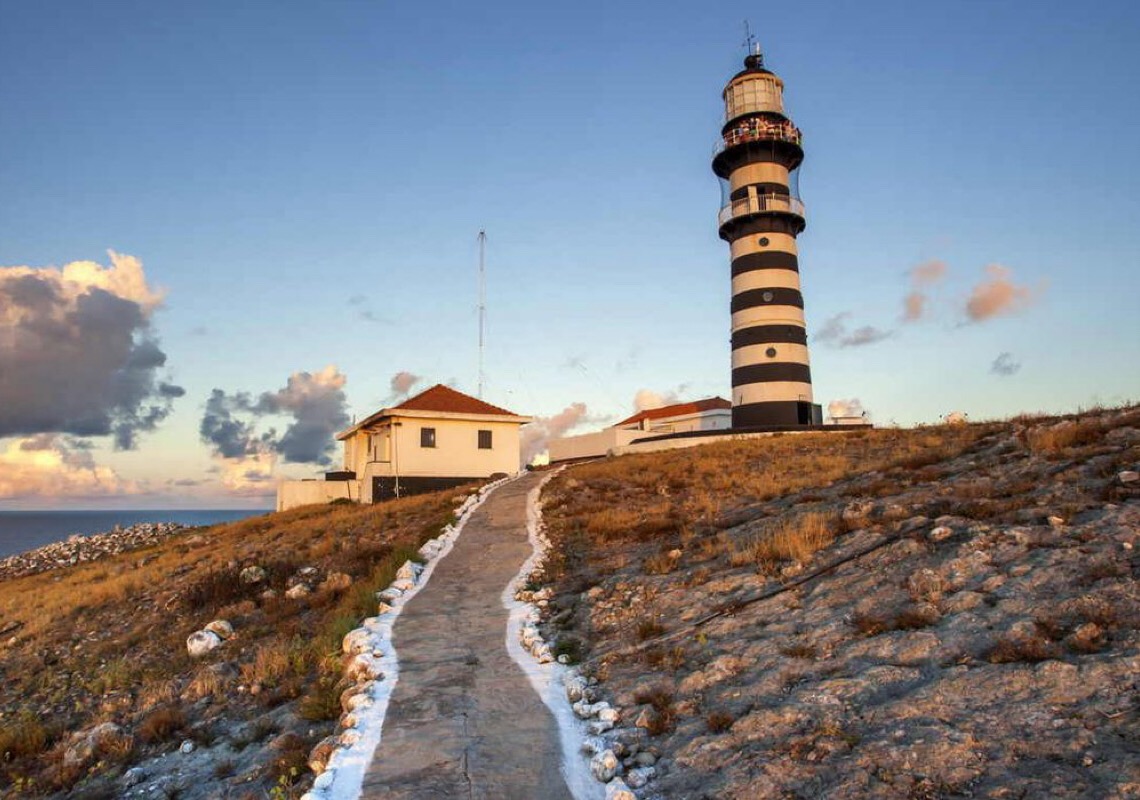 Servidora do Parque de Abrolhos ganha prêmio ambiental internacional 