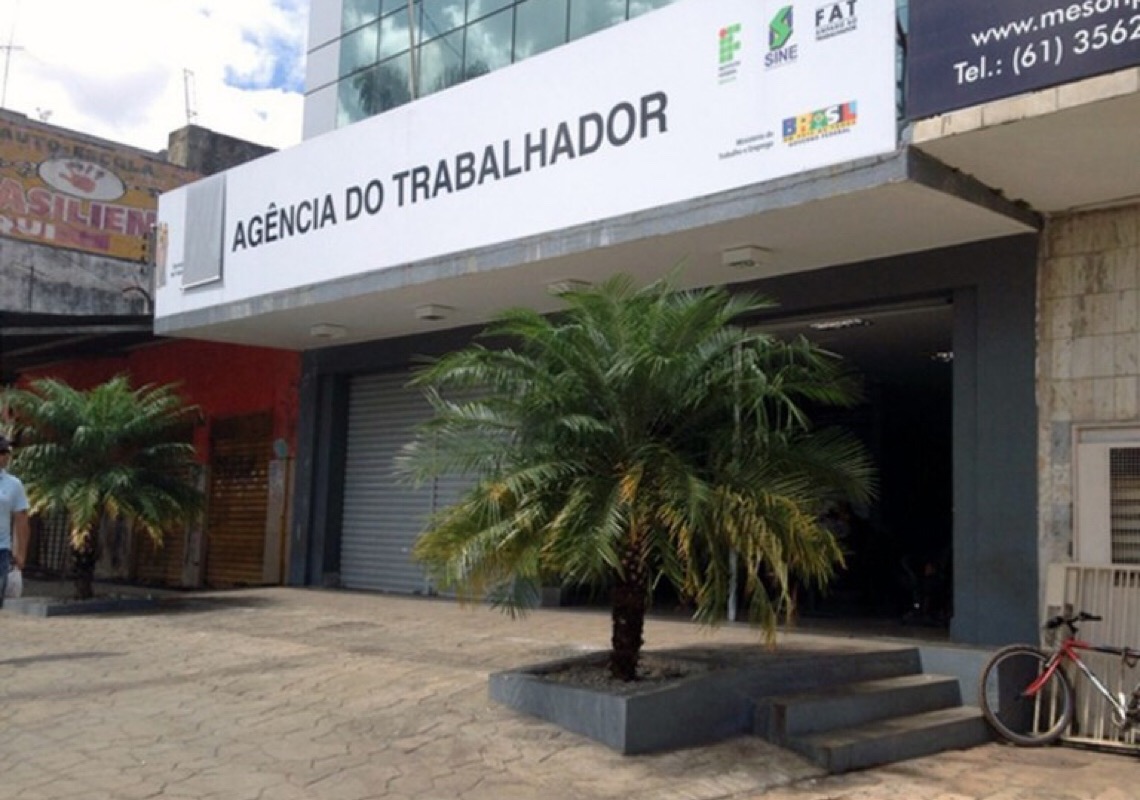 Vagas de emprego nas agências do trabalhador contemplam estagiários