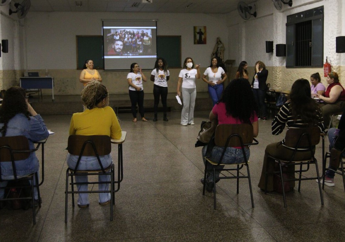 Cursos populares para concurso público podem despertar para política