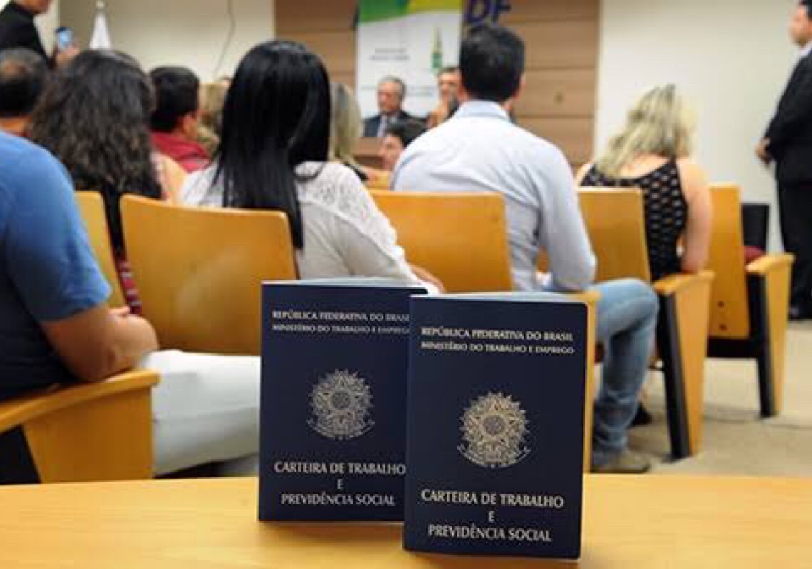Sete profissões estão com mais de 10 vagas nas agências do trabalhador