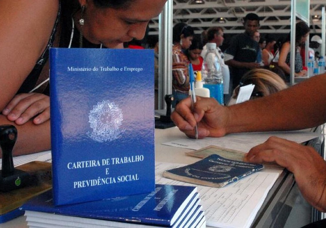 Agências oferecem 208 vagas de emprego com salários de até R$ 2.500