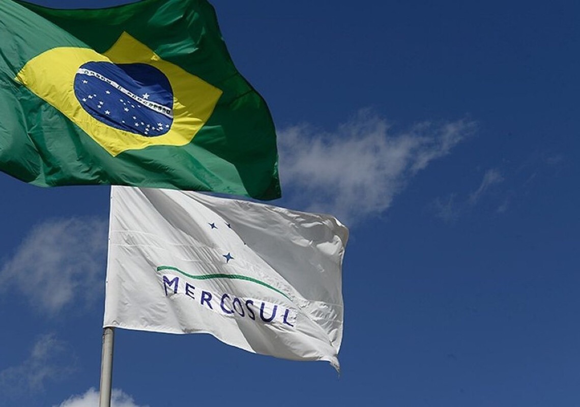 Milei e fatiamento do Mercosul ameaçam conclusão do acordo, avaliam europeus