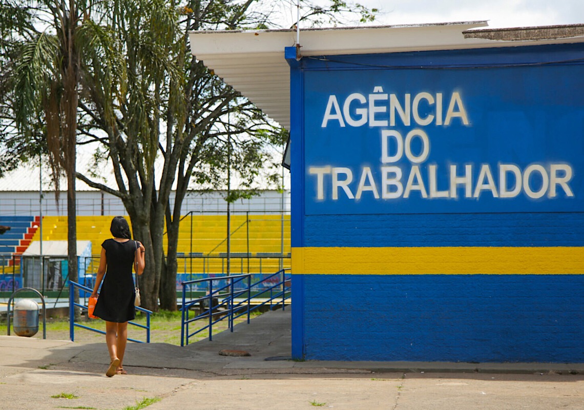 Gerente de restaurante tem o maior salário nas agências do trabalhador
