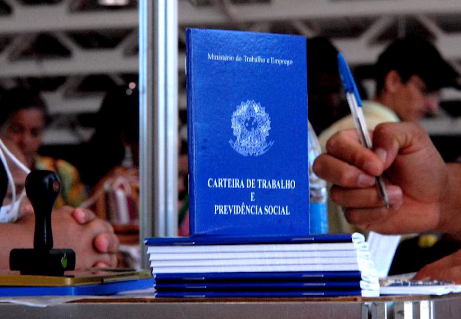 Vagas de atendente estão em destaque nas agências do trabalhador