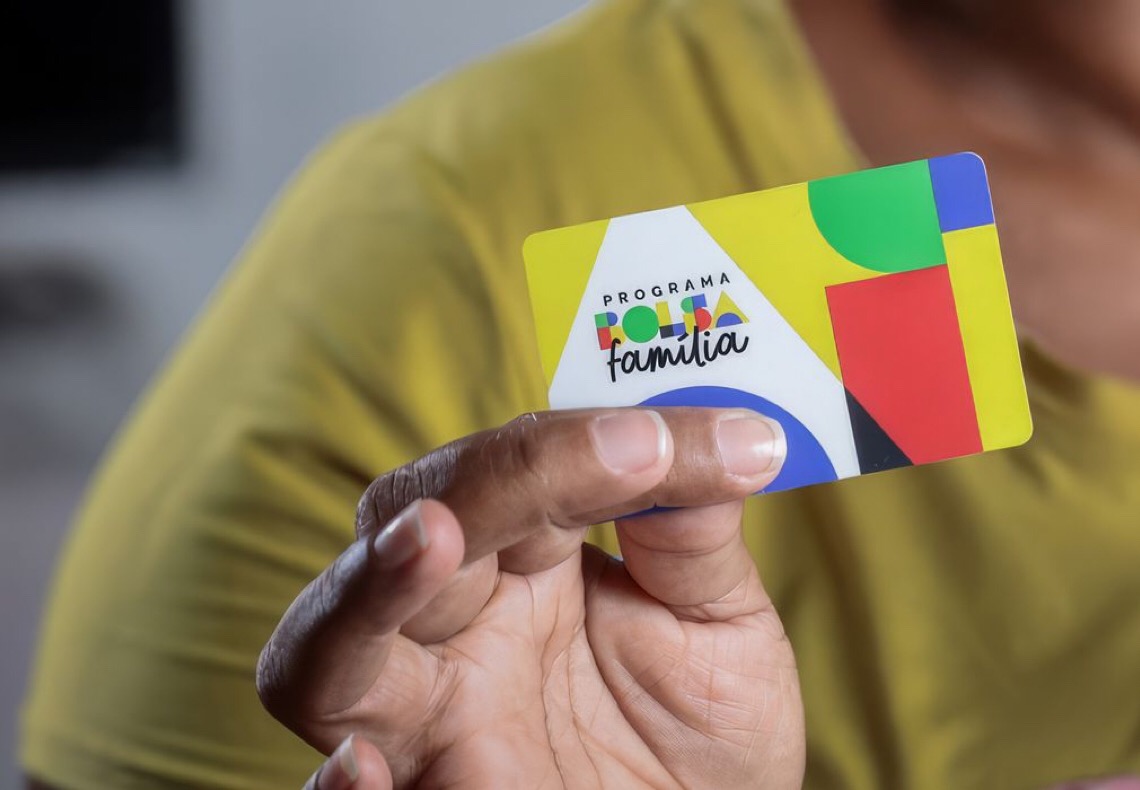 Caixa paga novo Bolsa Família a beneficiários com NIS de final 8