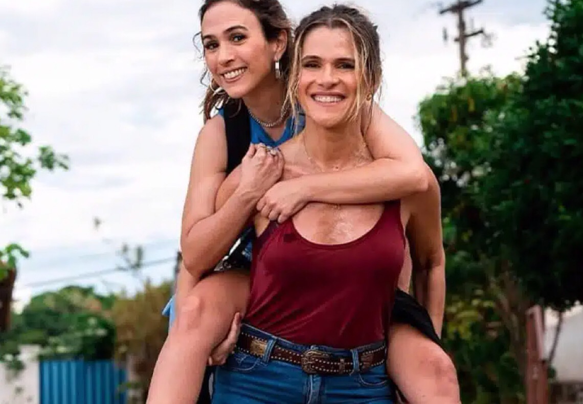 Filme de Tatá Werneck e Ingrid Guimarães reaviva a boa comédia brasileira