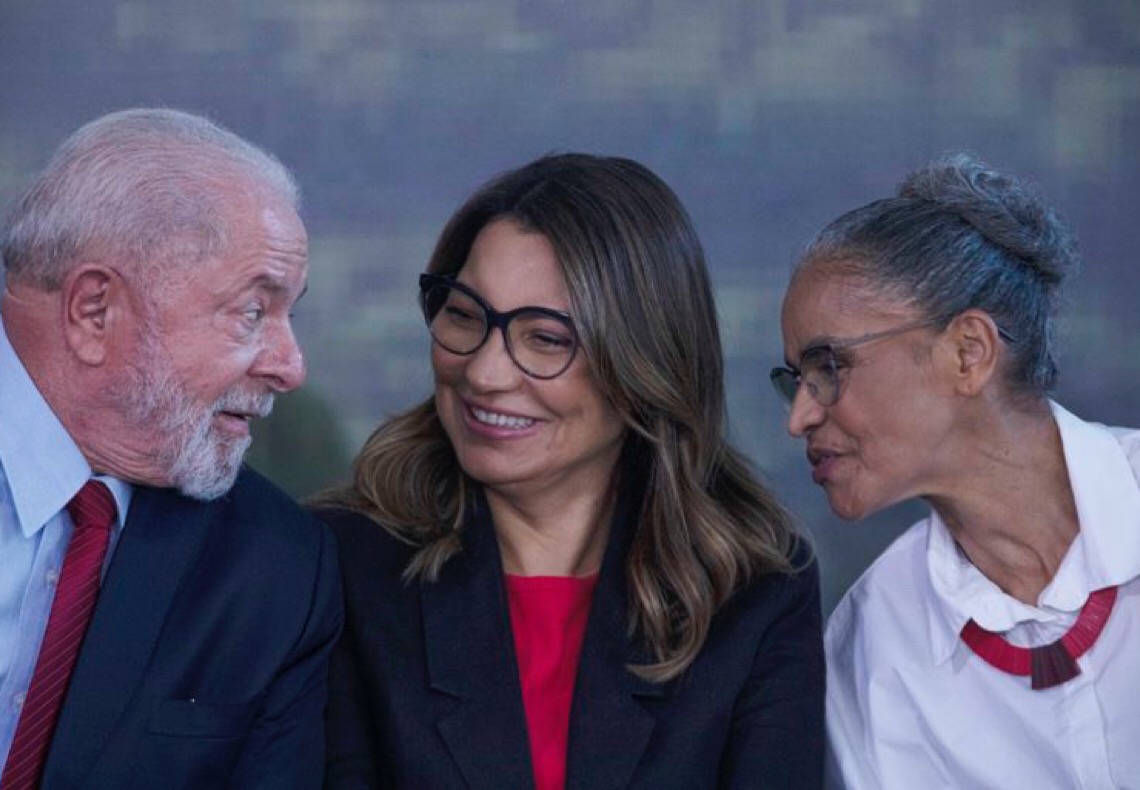 Marina Silva acerta sobre petróleo, mas gera desconforto no governo Lula