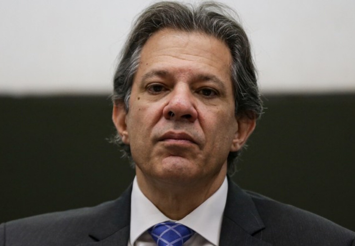 O ministro de Lula que estragou o próprio réveillon