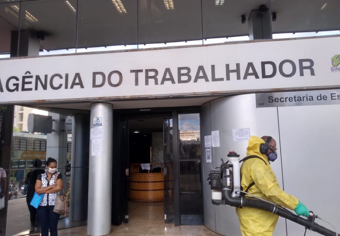 Vagas na área de atendimento são destaque nesta quinta-feira, 4