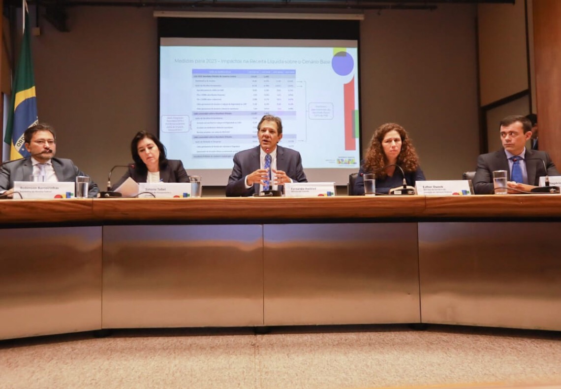 Setores beneficiados por desoneração ficam de fora de MP e se queixam de exclusão