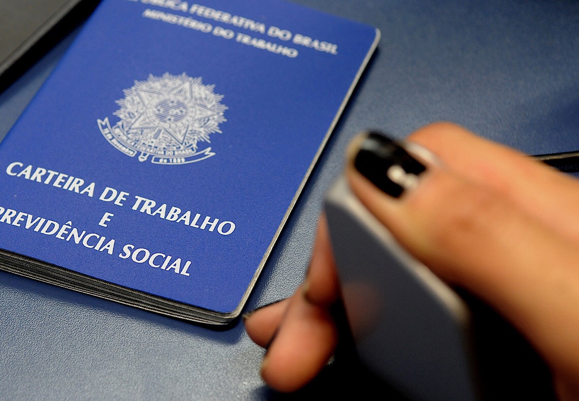 Agências do trabalhador oferecem salários de até R$ 3,5 mil nesta quarta-feira 