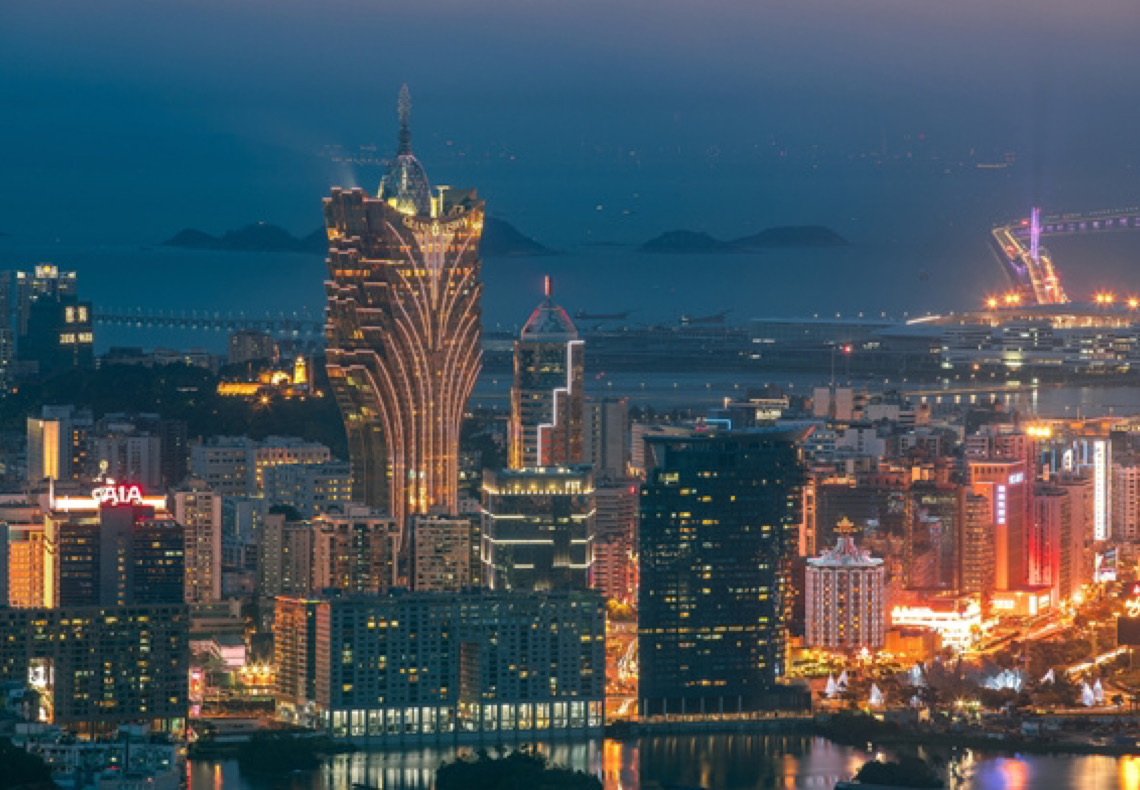 Gastos de visitantes a Macau aumentam anualmente mais de 290% em 2023