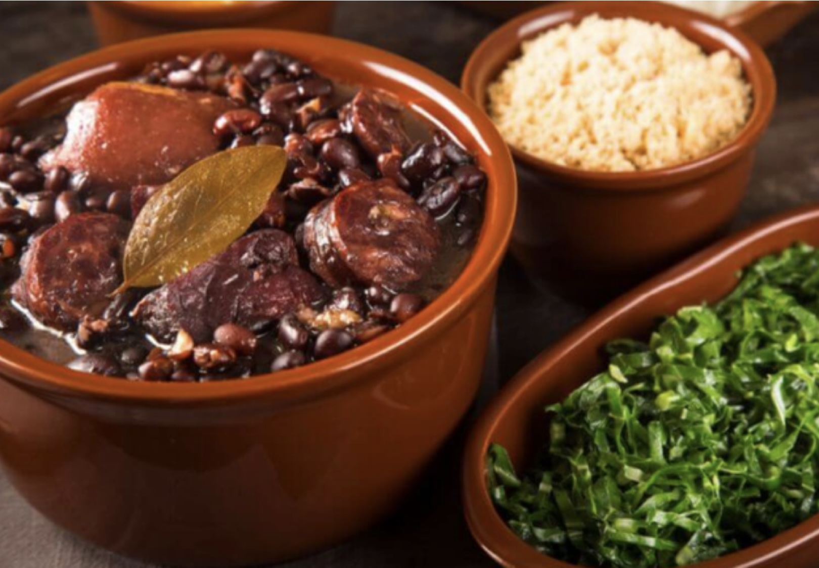 Pesquisa elege os dez melhores pratos típicos do Brasil e a feijoada se destaca em 1º lugar