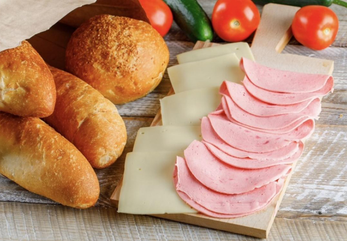 Com tempero pronto e mortadela na lista, veja alimentos com alto teor de sal segundo a Anvisa