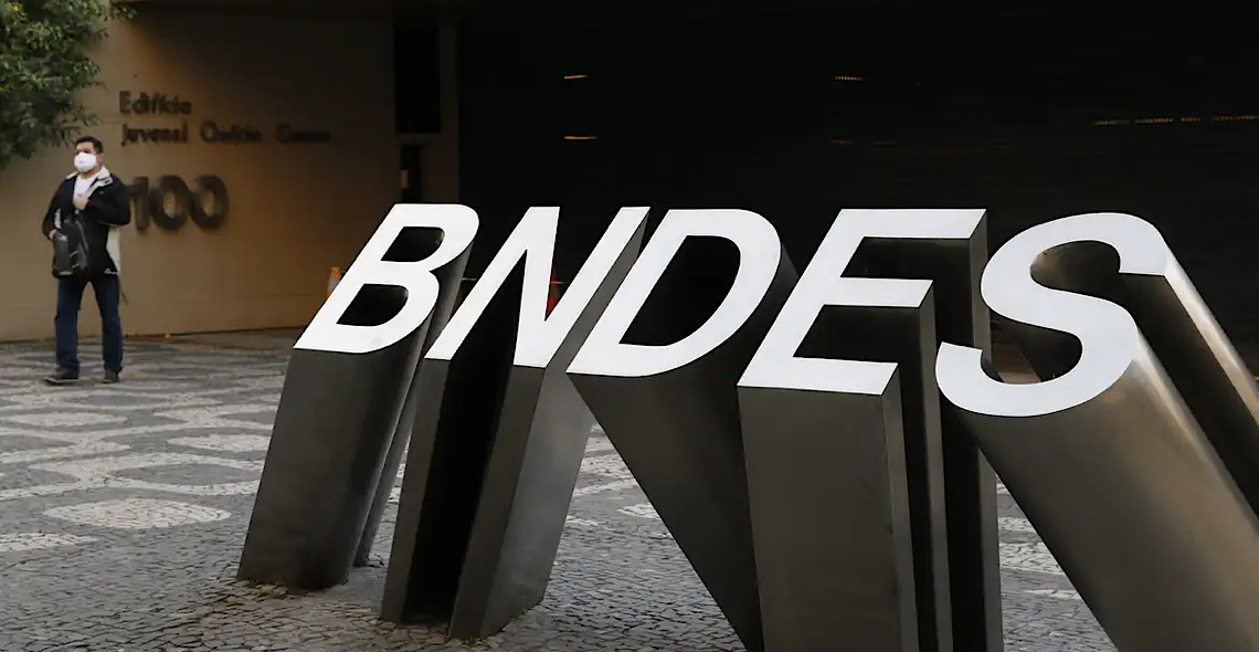 BNDES anuncia 150 vagas em concurso público e salário inicial de R$ 20,9 mil
