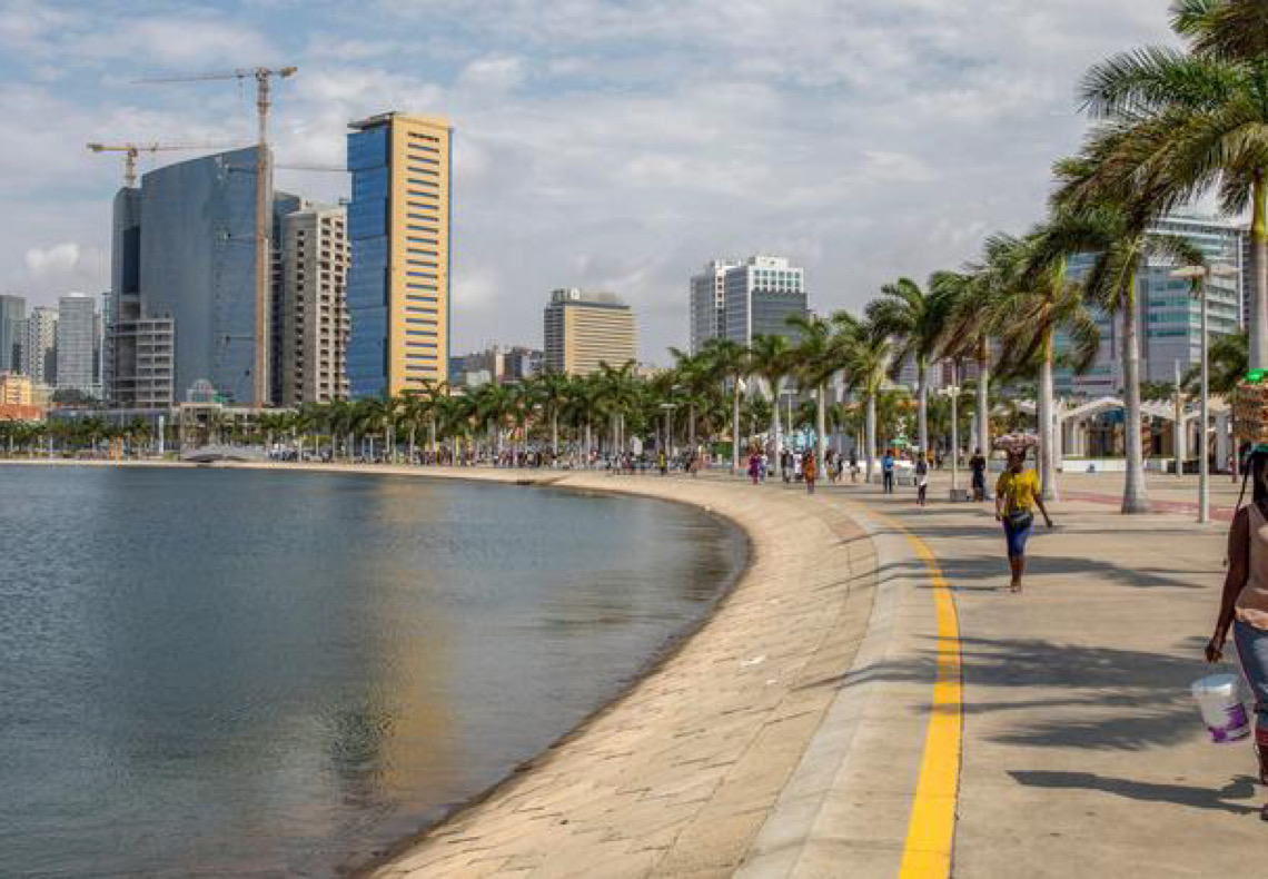 Angola aposta em pequenas empresas para transformação da economia