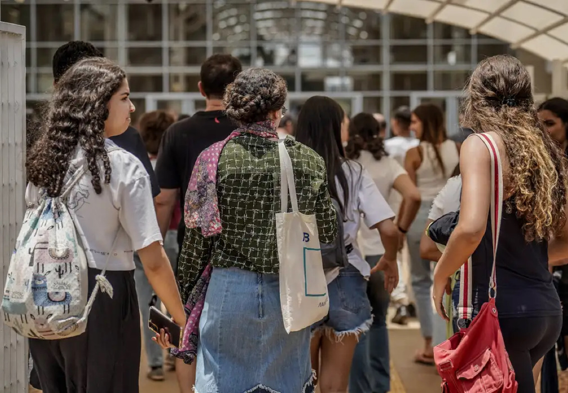 Enem: prazo para solicitar isenção da taxa de inscrição começa hoje
