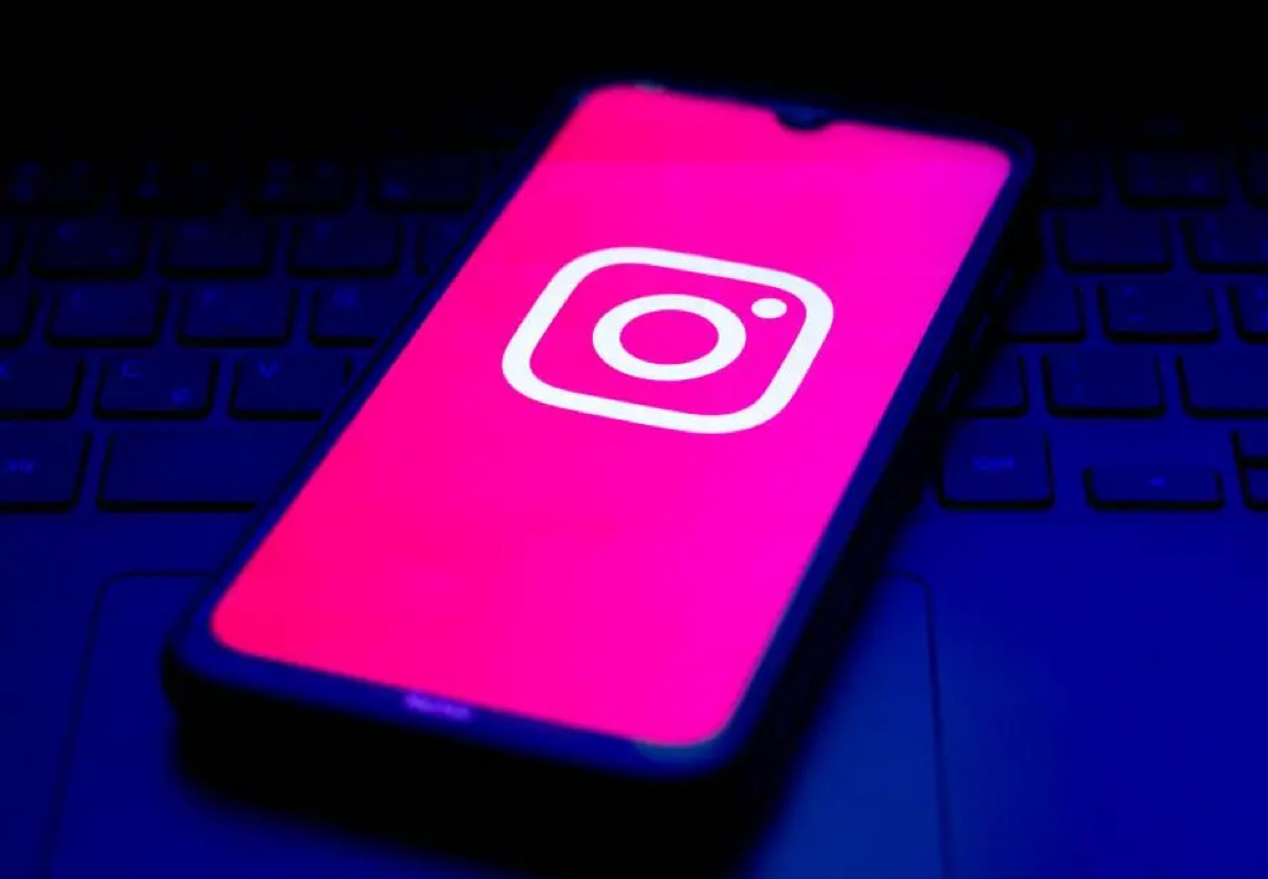 Por Alessandro Giannini; O que é ‘sextorção financeira’ e como o Instagram quer combater o crime