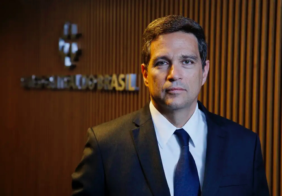 Governo mudar meta torna trabalho do BC mais difícil, diz Campos Neto