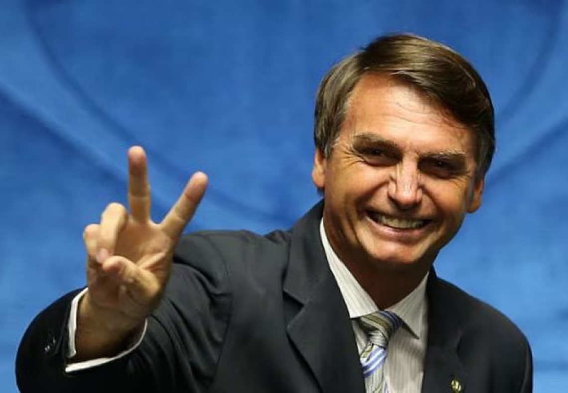 Por Matheus Leitão; Os riscos e os possíveis ganhos da nova estratégia de Bolsonaro