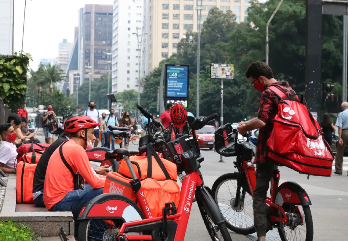 Agências do trabalhador oferecem 357 vagas de emprego nesta quinta-feira, 2