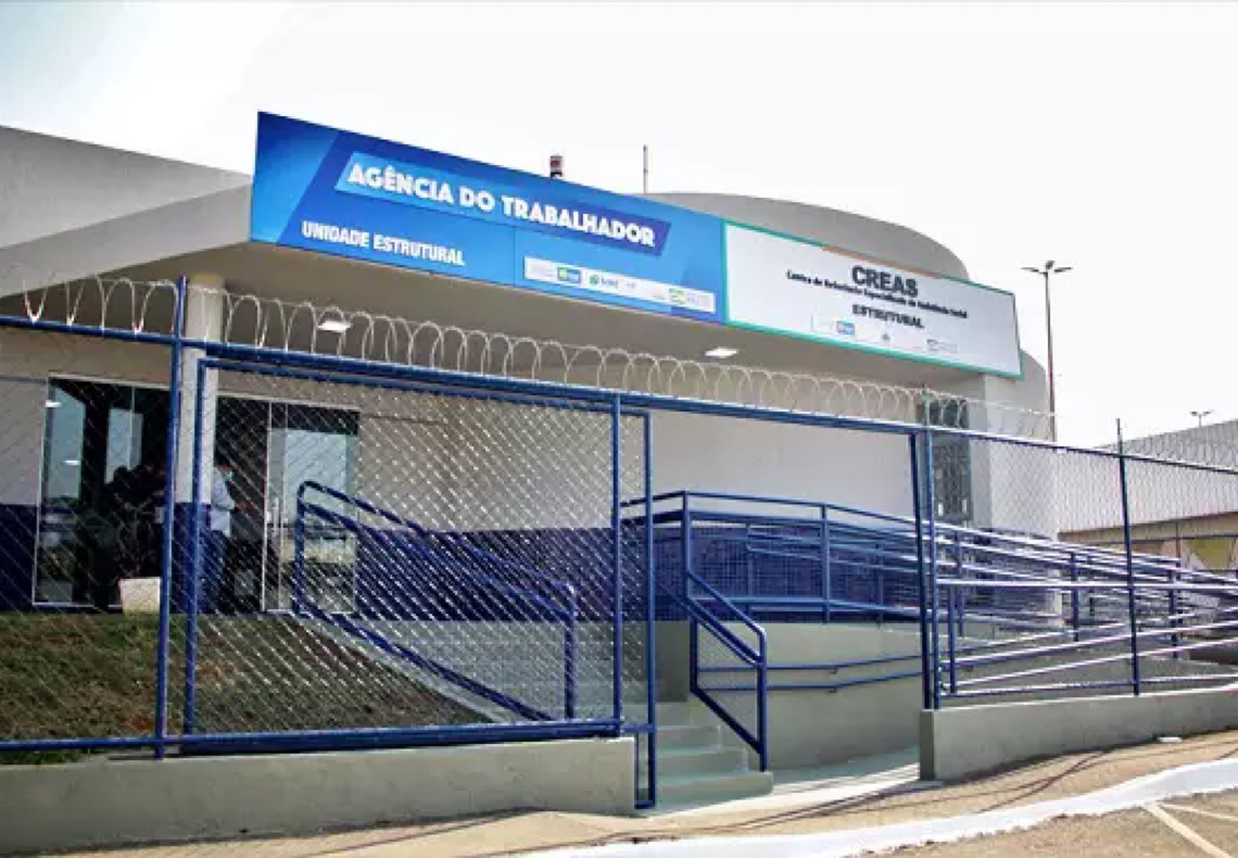Agências do trabalhador têm seis vagas com salários de mais de R$ 3,5 mil