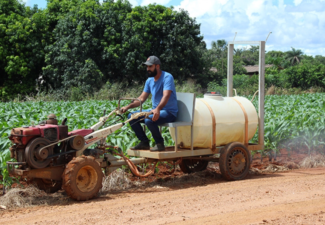 Produtor rural no DF cria projetos de implementos para facilitar o trabalho agrícola