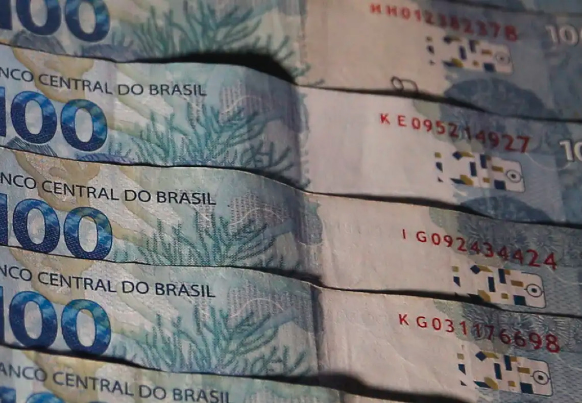Políticos e entidades criticam corte de 0,25 ponto da Selic