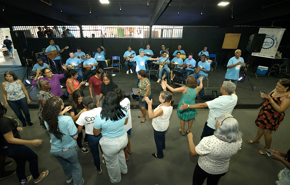 Guará recebe Poetas do Samba com a Orquestra de Cavaquinhos Brasília