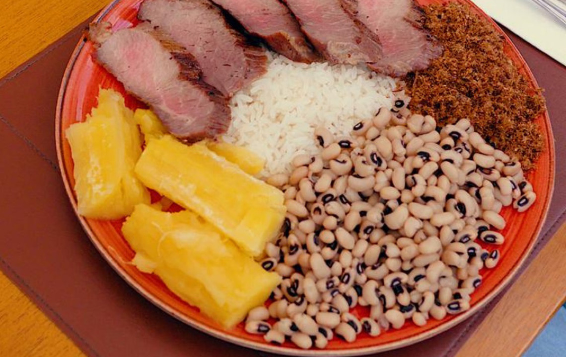 Olinda Bar e Restaurante lança novo menu executivo