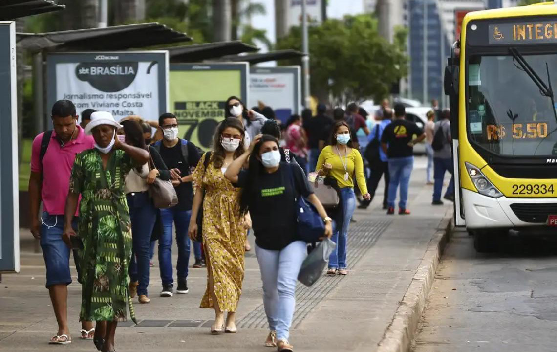 Pandemia fez IDH em todos os estados do Brasil retroceder ao nível de 2015