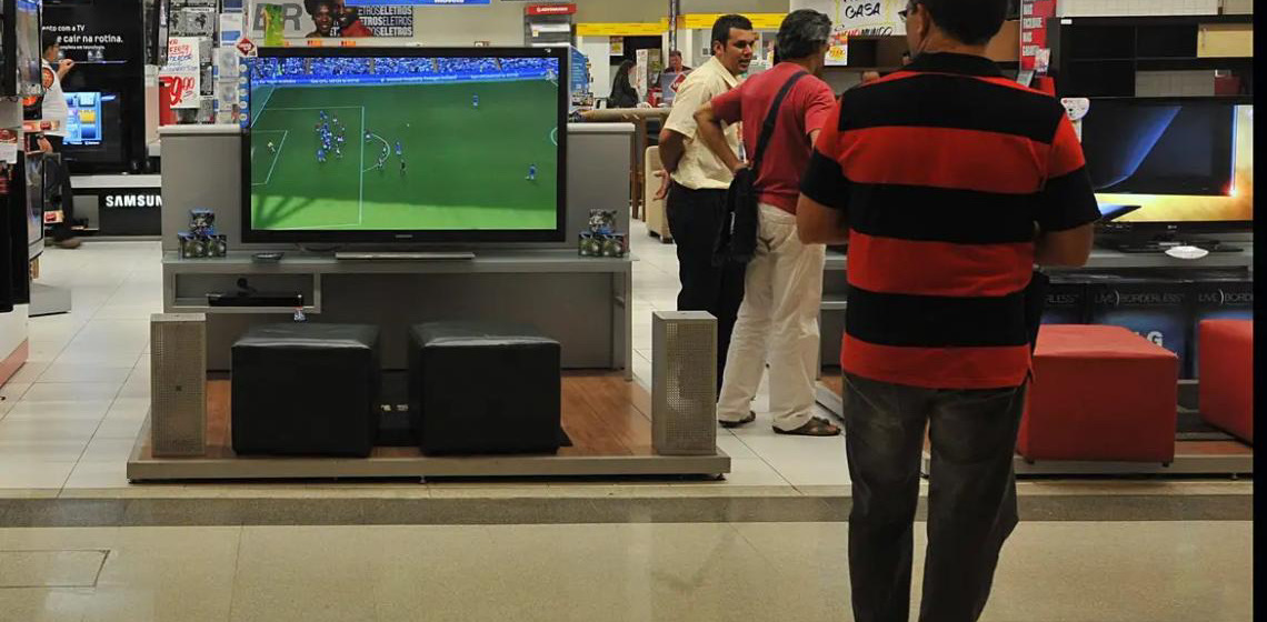 País tinha 9,4 milhões de empresas em 2022, mostra pesquisa do IBGE
