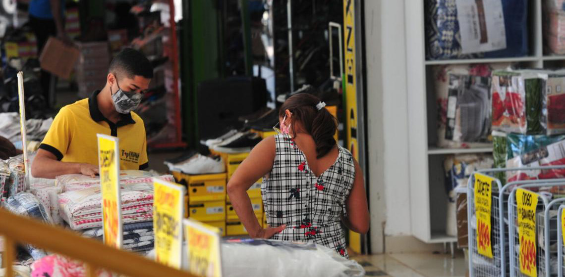 Agências do trabalhador têm salários de até R$ 3,5 mil nesta quarta-feira, 28