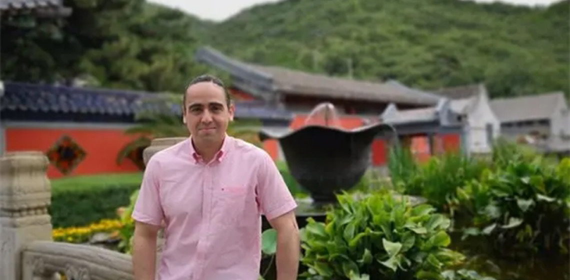 Sinólogo Giorgio Sinedino, "barqueiro" da cultura chinesa ao Brasil