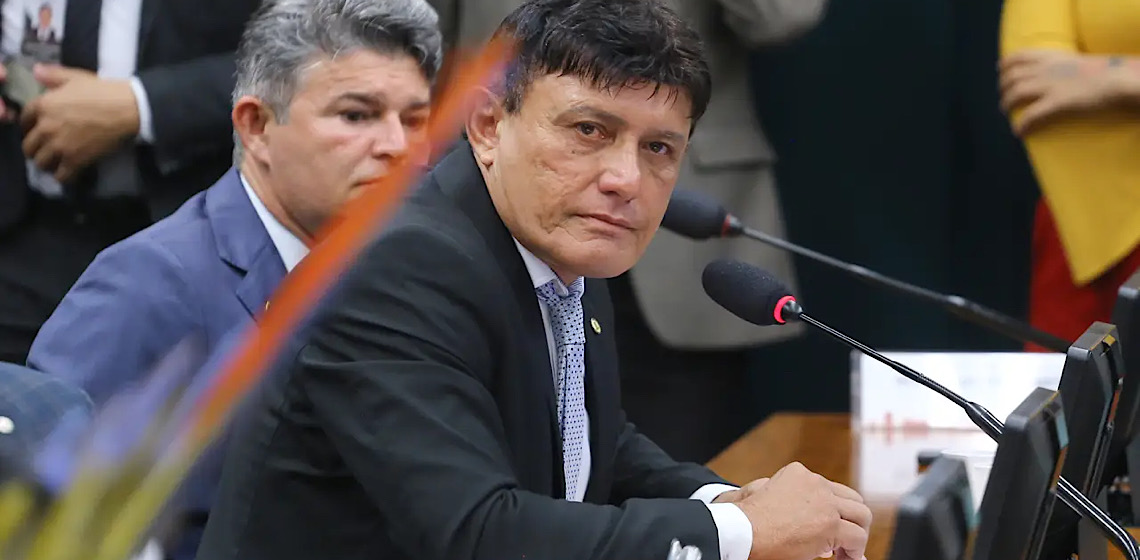 Bolsonarista aumenta terras, porém se declara mais pobre à Justiça