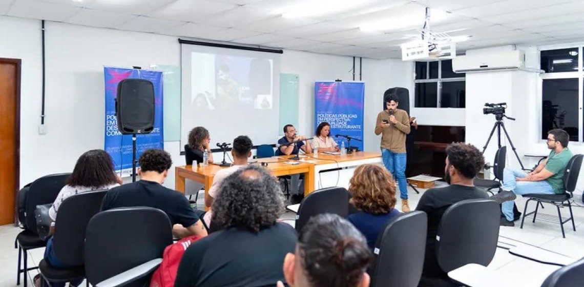 Seminário internacional na UFF debate segurança pública, racismo e atuação policial