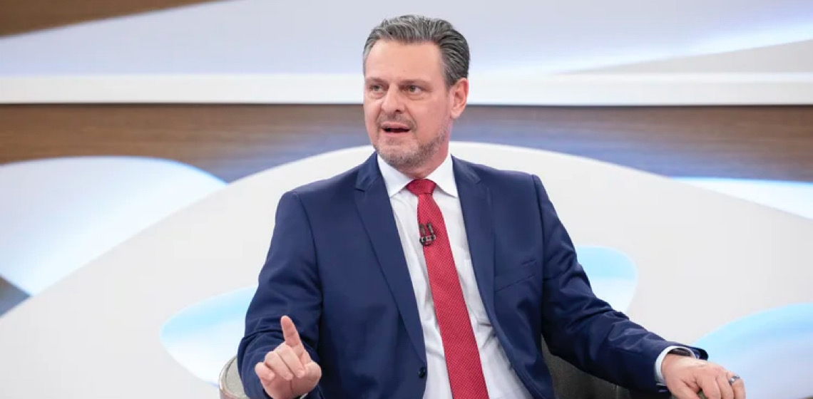 Após decisão do Carrefour, ministro diz ver ação orquestrada de empresas francesas contra produção brasileira