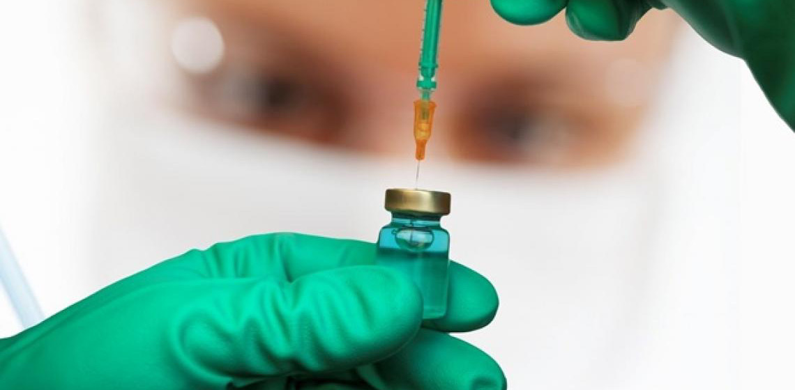 Mpox: OMS aprova primeira vacina para uso emergencial em crianças