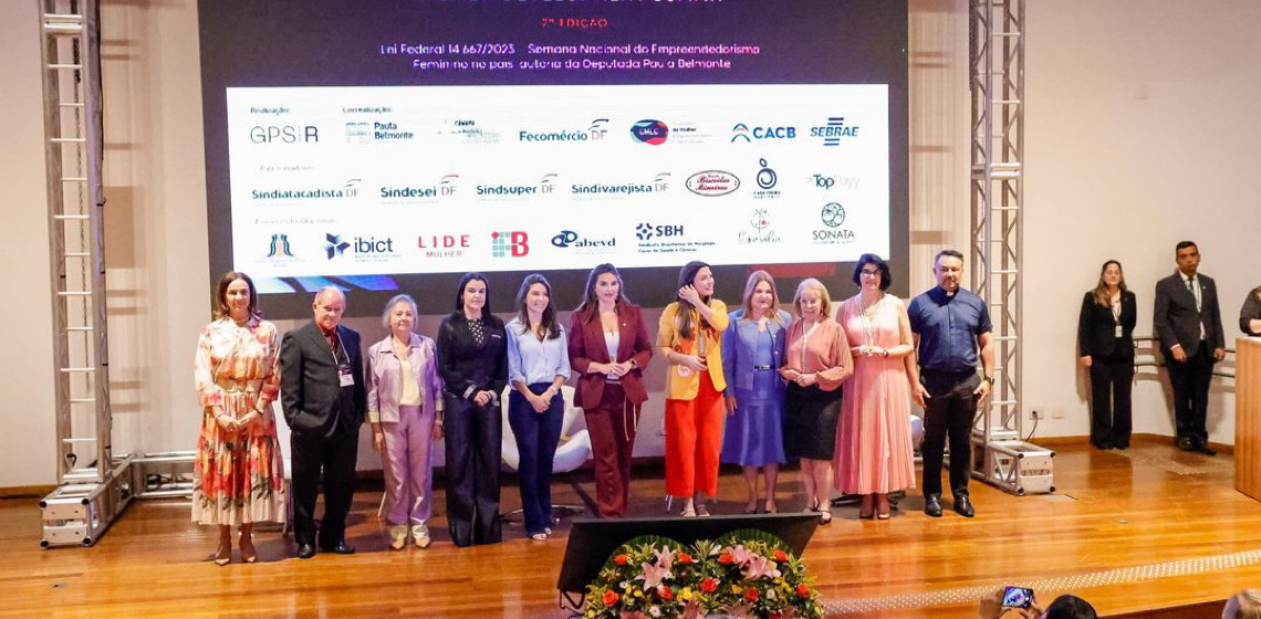 Palestras na CLDF orientam mulheres sobre como empreender