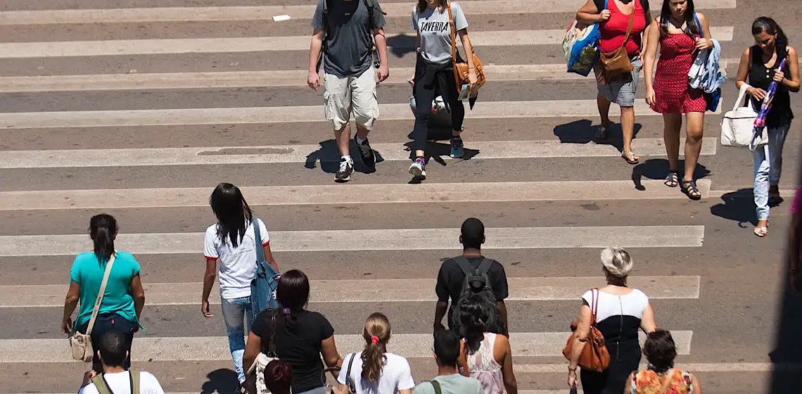 Expectativa de vida no Brasil chega a 76,4 anos, diz IBGE