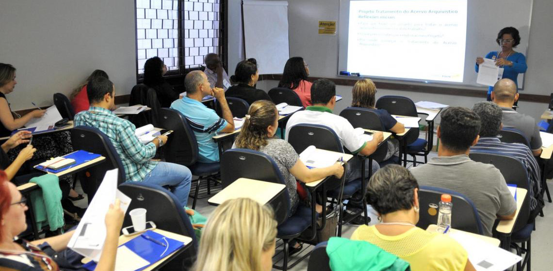 Legislação para concursos do GDF é atualizada e amplia sistema de cotas