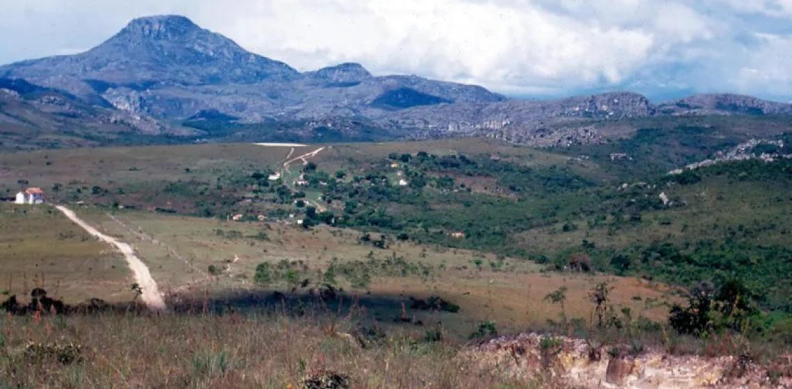 Em MG, município do Alto Jequitinhonha reconhece Pico do Itambé como sujeito de direitos