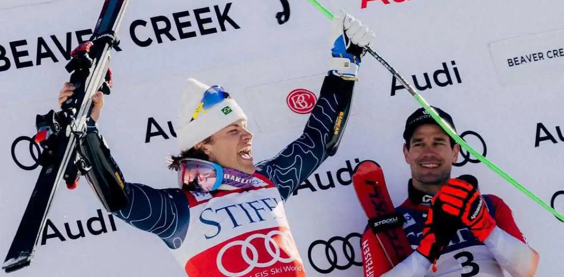 Brasileiro conquista medalha de prata no esqui nos Estados Unidos 