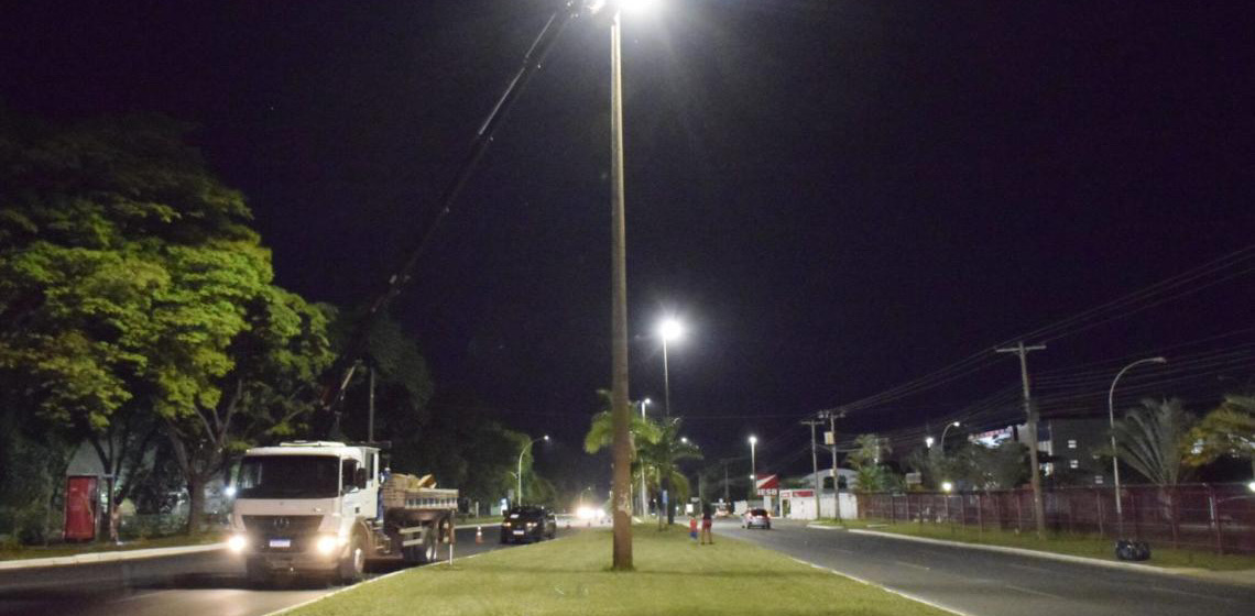 Contribuição de iluminação e taxa de limpeza pública no DF são reajustadas em 4,84% para 2025