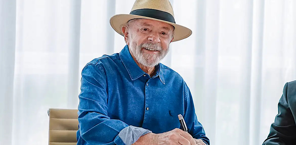Lula sanciona LDO com travas para emendas e vetos a aumento do fundo partidário