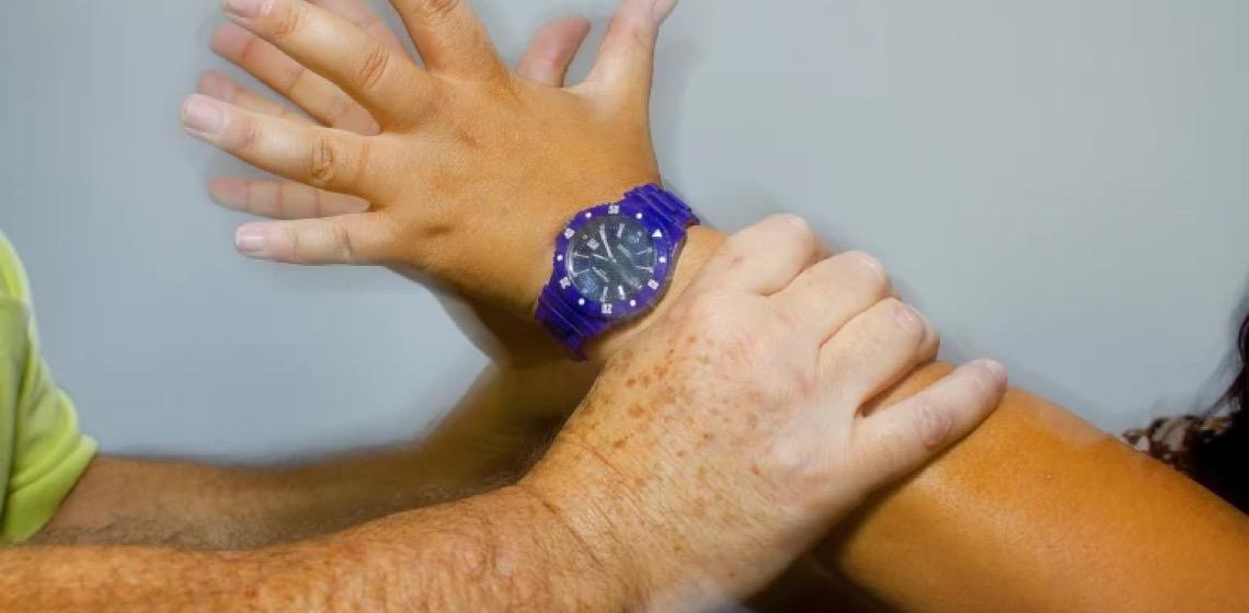 A escalada de violência contra meninas e mulheres em todo o mundo aponta que as sociedades precisam rever suas legislações 
