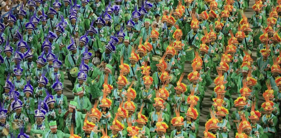 Comércio espera receita de R$ 12 bilhões no turismo durante o carnaval
