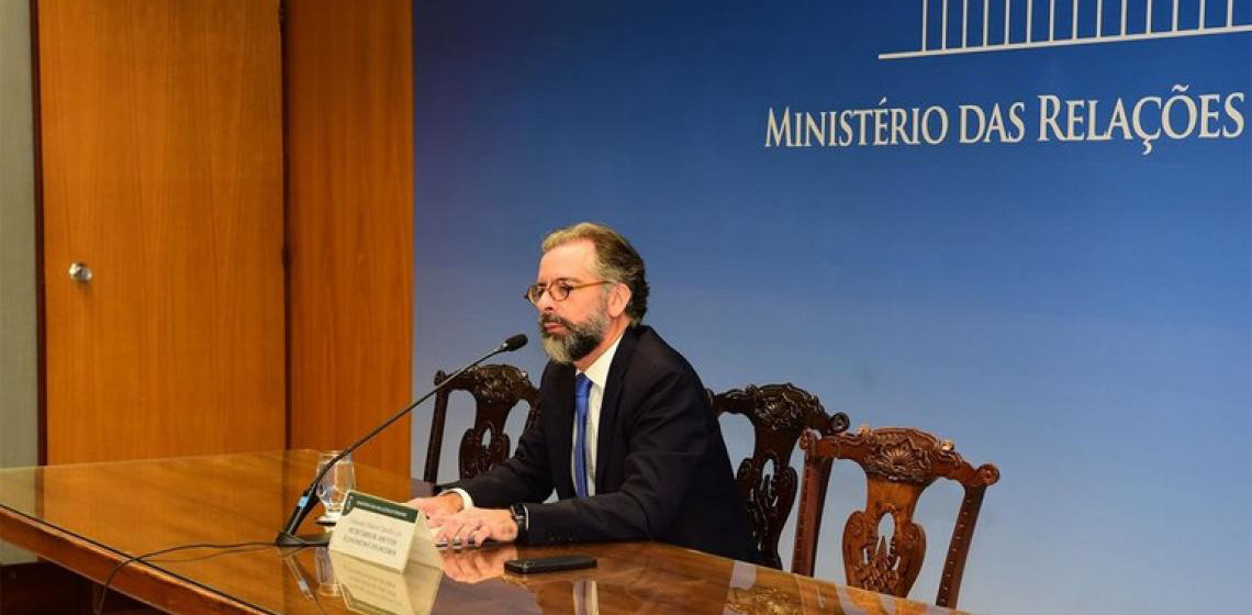 Líder brasileiro no Brics destaca prioridades no bloco e desmistifica criação de nova moeda