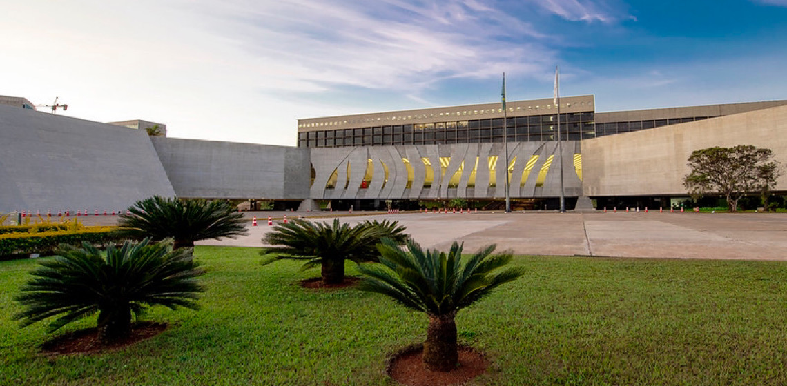 STJ defende Moraes e diz ser desserviço opção por conflito nas relações entre Brasil e EUA